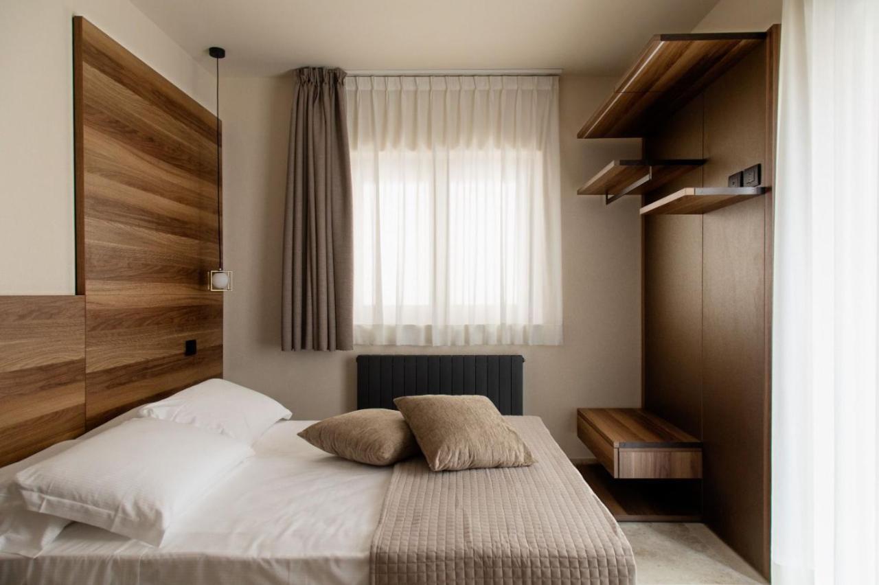 Destasu' Bed And Wellness Hotell Castel del Monte  Exteriör bild